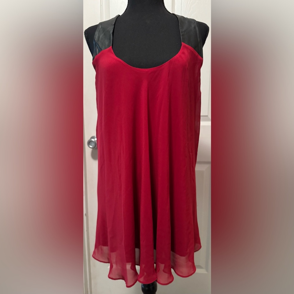 Bisou Bisou Red Sleeveless Top